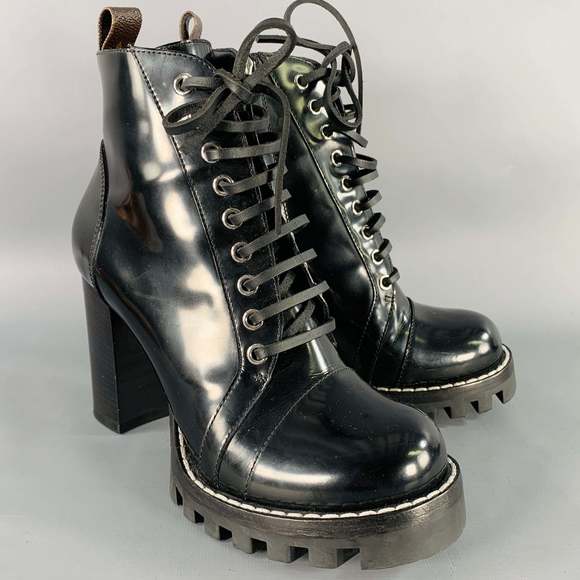 LOUIS VUITTON Black Patent Leather Tread Sole Lace-Up Boots - Picture 1 of 8
